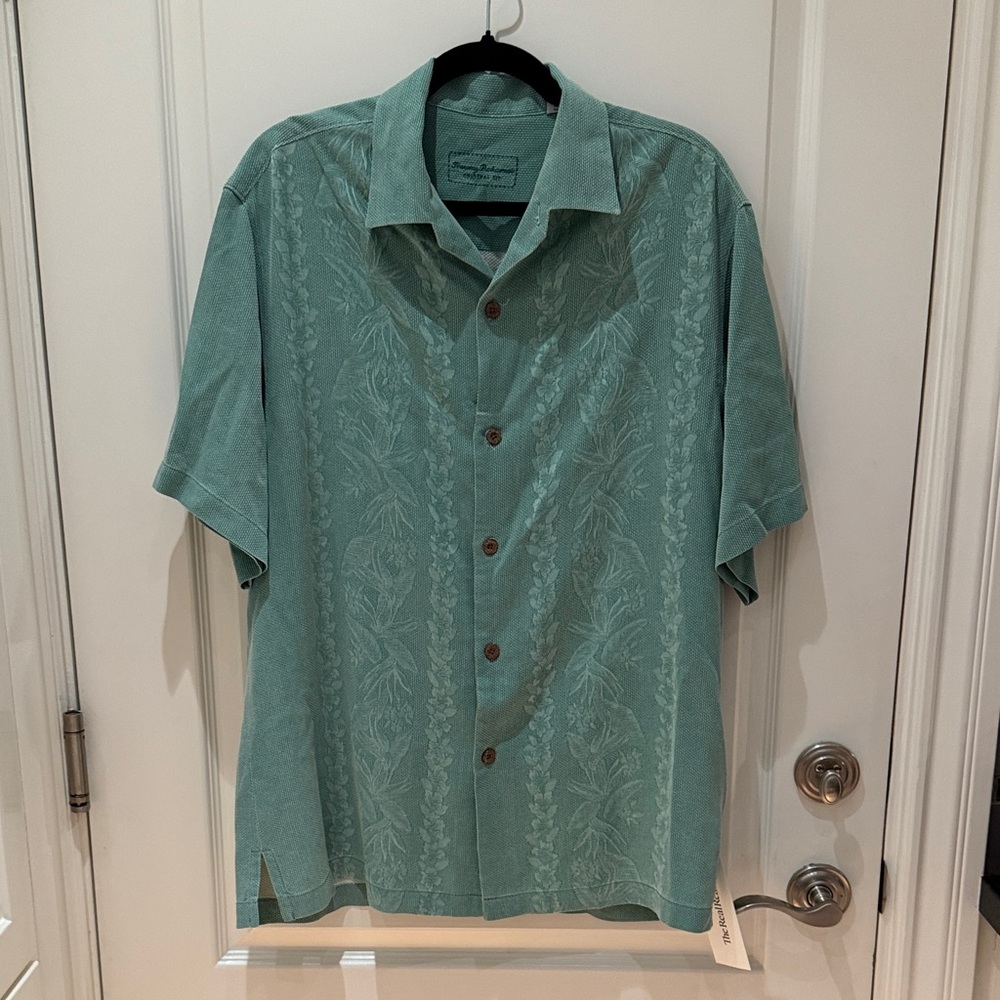 Tommy Bahama Seafoam Green Button-Down Shirt